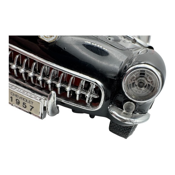 Majorette Chevrolet 1957 Diecast Model Car -‎ 1/18 Scale - Picture 5 of 16